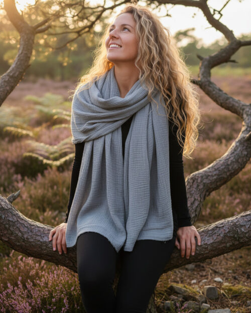 musselin-schal-hellblau-boho-chic