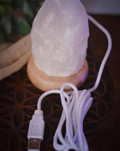 salz-lampe-meditation-yoga-deko