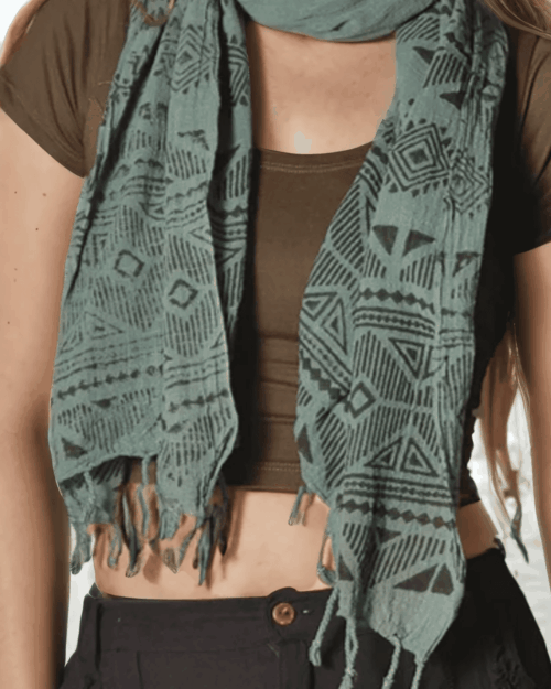 hippie-outfit-tuch-ethno-muster-petrol