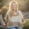 poncho-handloomed-tribal-muster-weiss